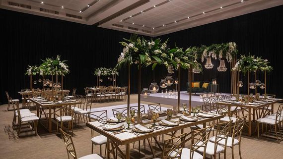 Weddings_by_Palladium_CMU_centro_convenciones Deck by the village